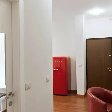 Bright New House Near Navigli District Apartment Milan