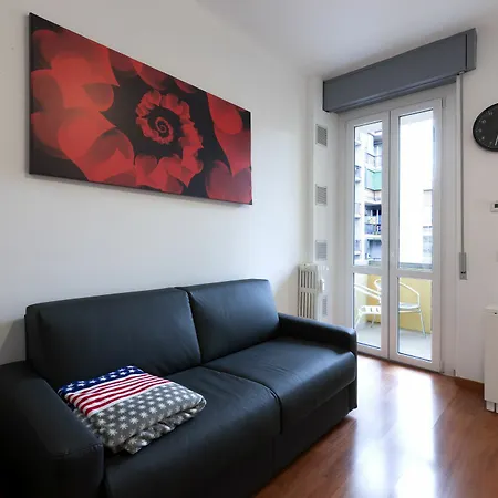 Bright New House Near Navigli District Apartment Milan